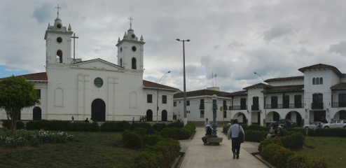 P1390070 - P1390071
